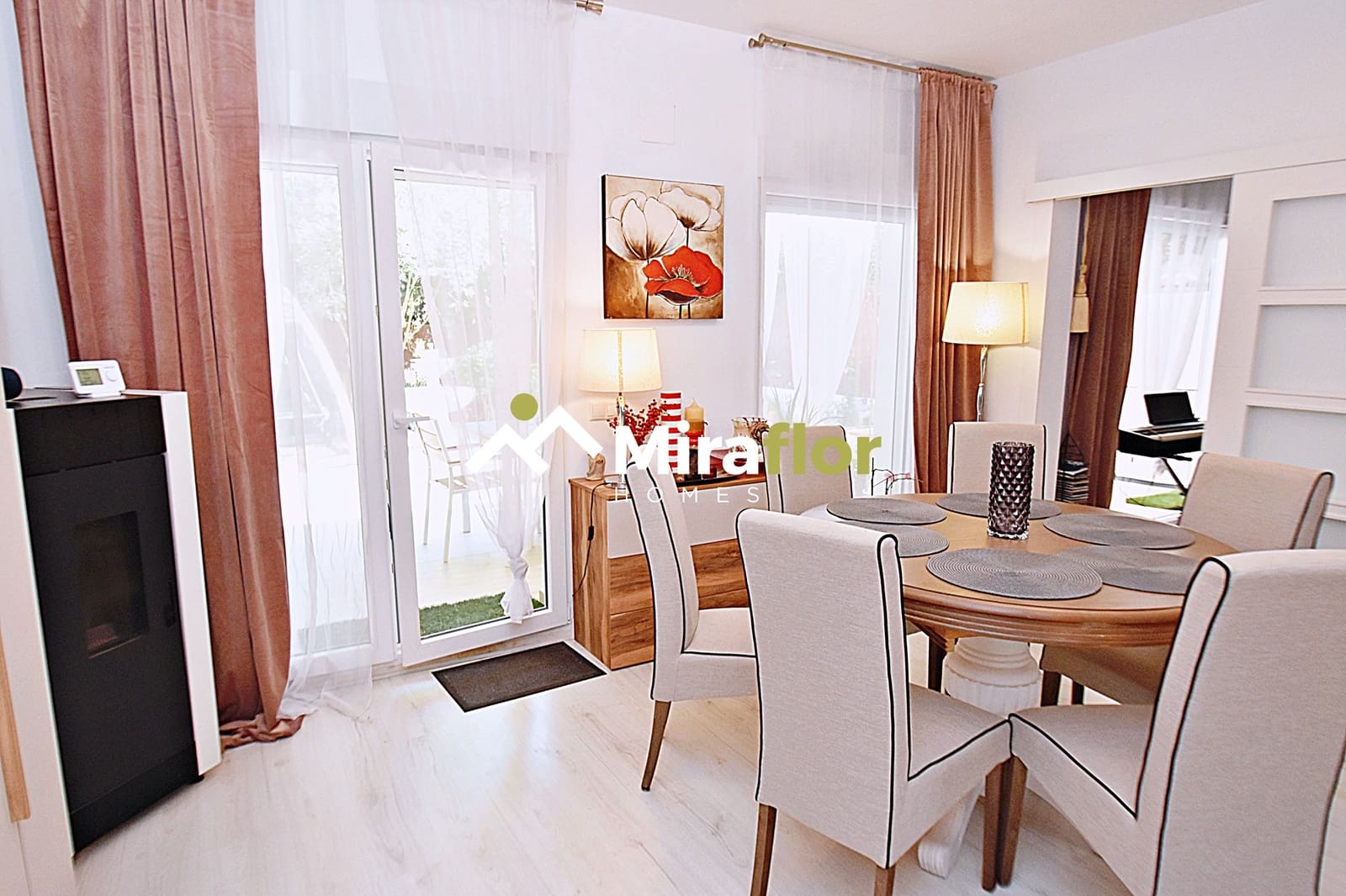 3 bedroom Townhouse for sale in Pedreguer with pool - € 315,000 (Ref: 9606674)