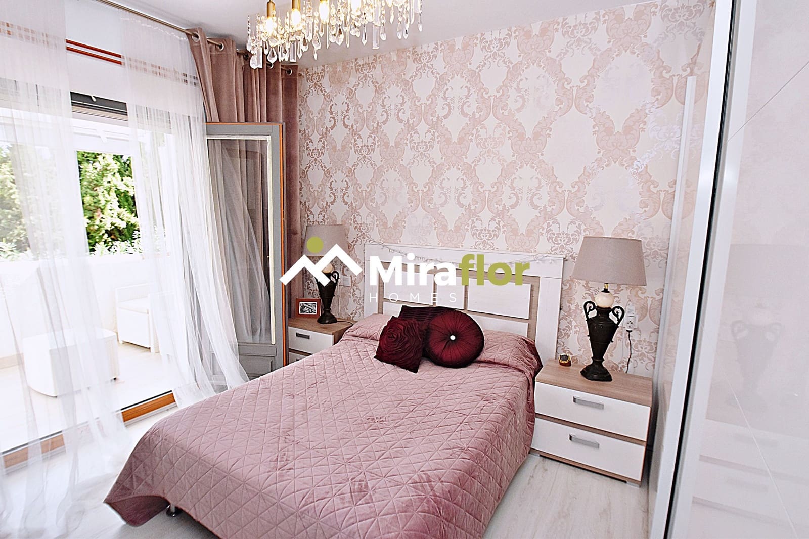 3 bedroom Townhouse for sale in Pedreguer with pool - € 315,000 (Ref: 9606674)