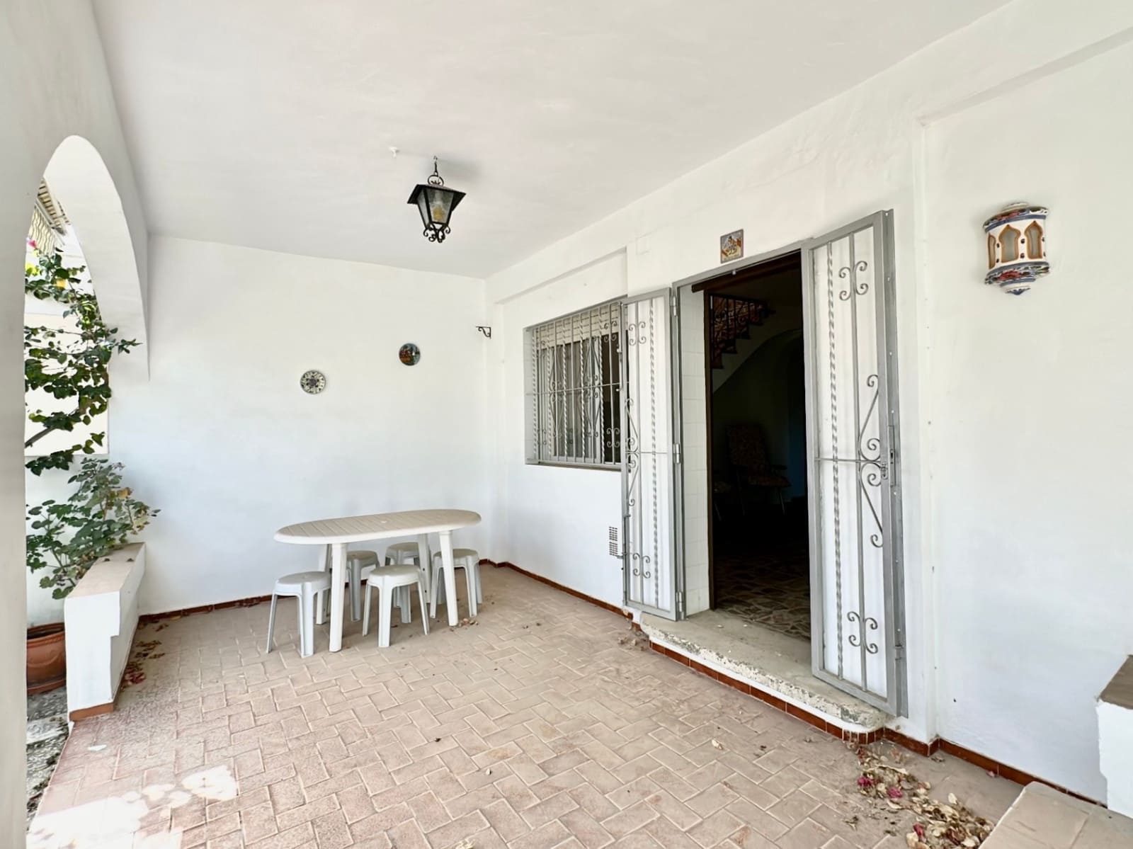 5 slaapkamer Huis te koop in Denia - € 350.000 (Ref: 9606677)