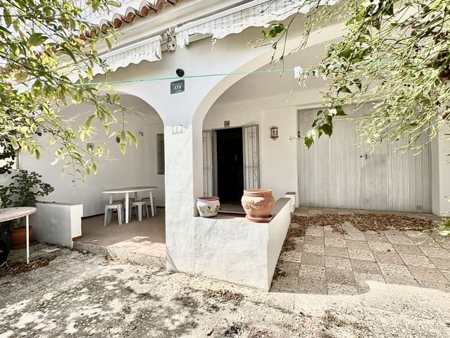 5 soveværelse Rækkehus til salg i Dénia - € 349.000 (Ref: 9606684)