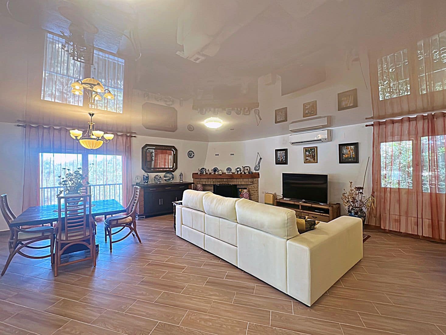 4 soveværelse Villa til salg i Denia med swimmingpool - € 589.000 (Ref: 9606685)