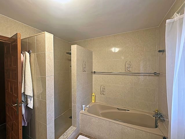 4 chambre Villa/Maison à vendre à Dénia avec piscine - 589 000 € (Ref: 9606685)