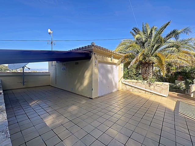 4 chambre Villa/Maison à vendre à Dénia avec piscine - 589 000 € (Ref: 9606685)