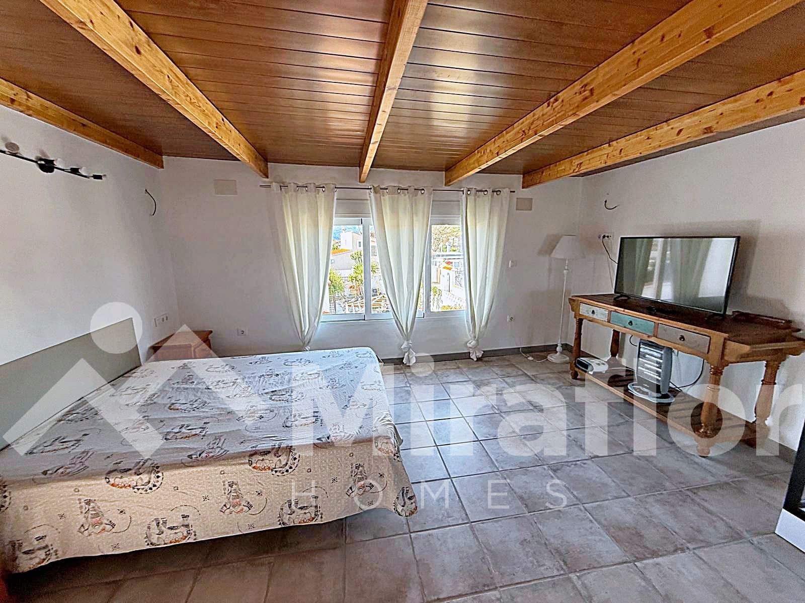 2 sovrum Villa till salu i Denia - 430 000 € (Ref: 9610195)
