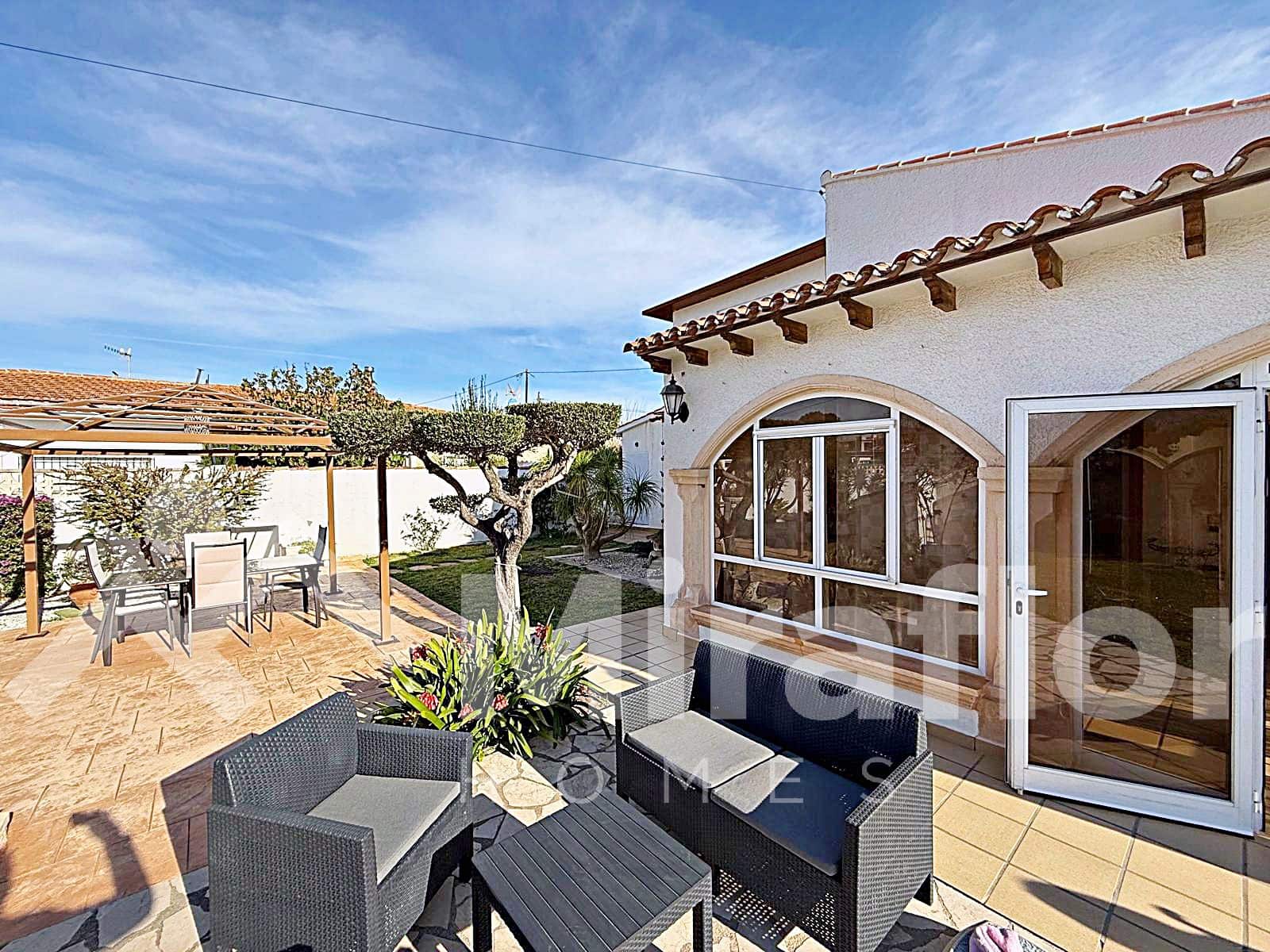 2 sovrum Villa till salu i Denia - 430 000 € (Ref: 9610195)