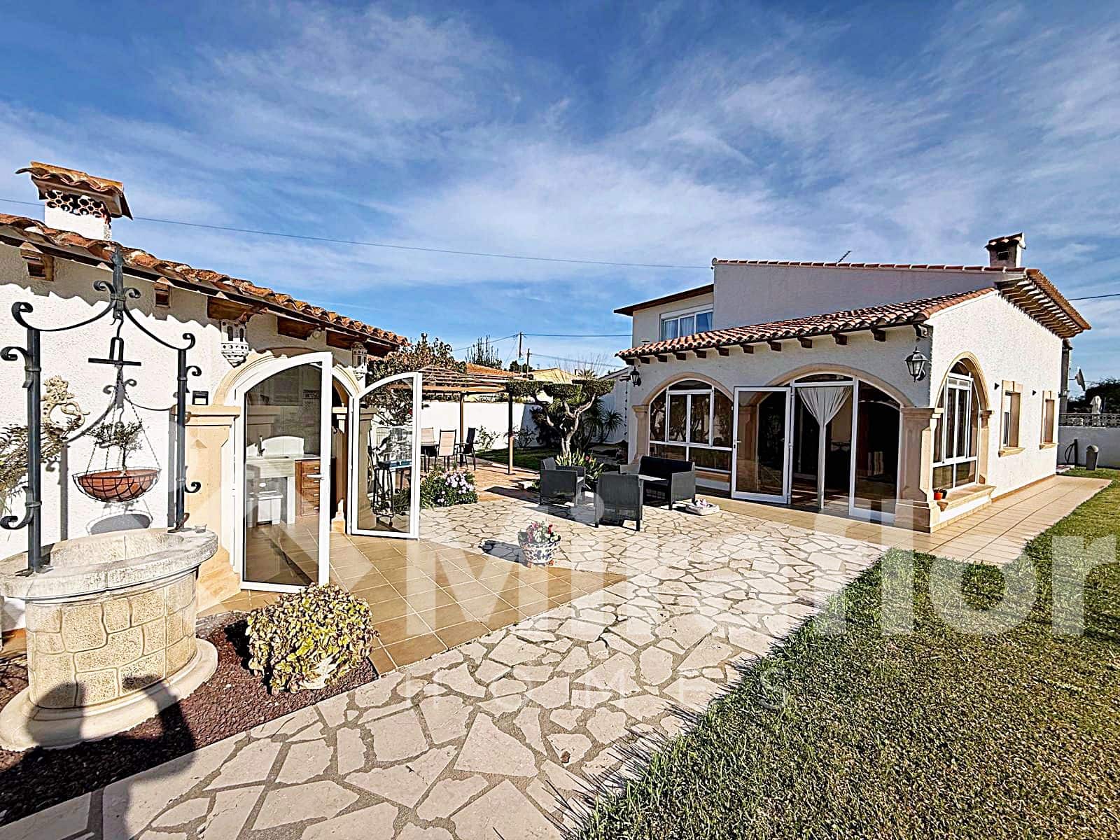 2 sovrum Villa till salu i Denia - 430 000 € (Ref: 9610195)