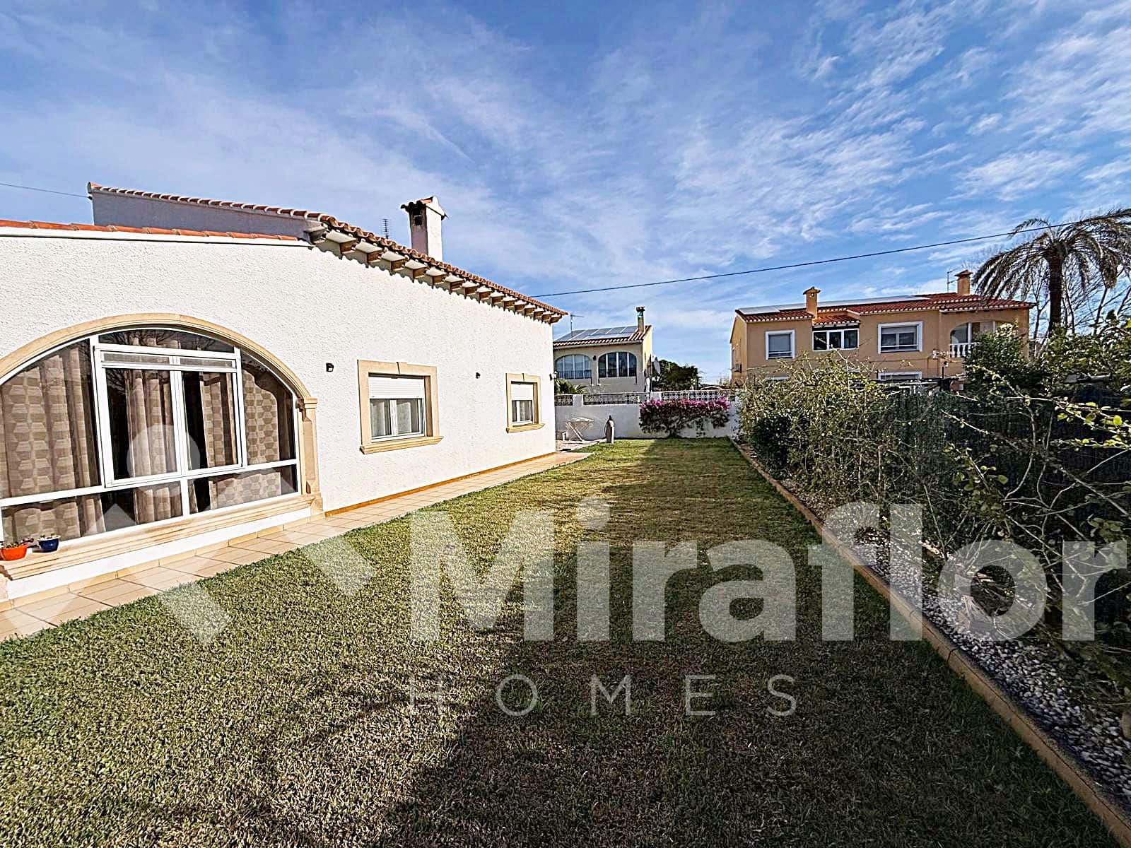 2 sovrum Villa till salu i Denia - 430 000 € (Ref: 9610195)