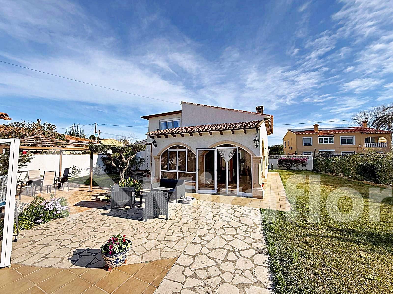 2 sovrum Villa till salu i Denia - 430 000 € (Ref: 9610195)