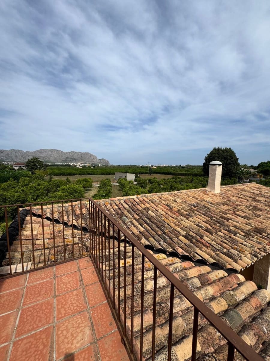 4 sypialnia Willa na sprzedaż w Pedreguer z basenem - 975 000 € (Ref: 9624188)