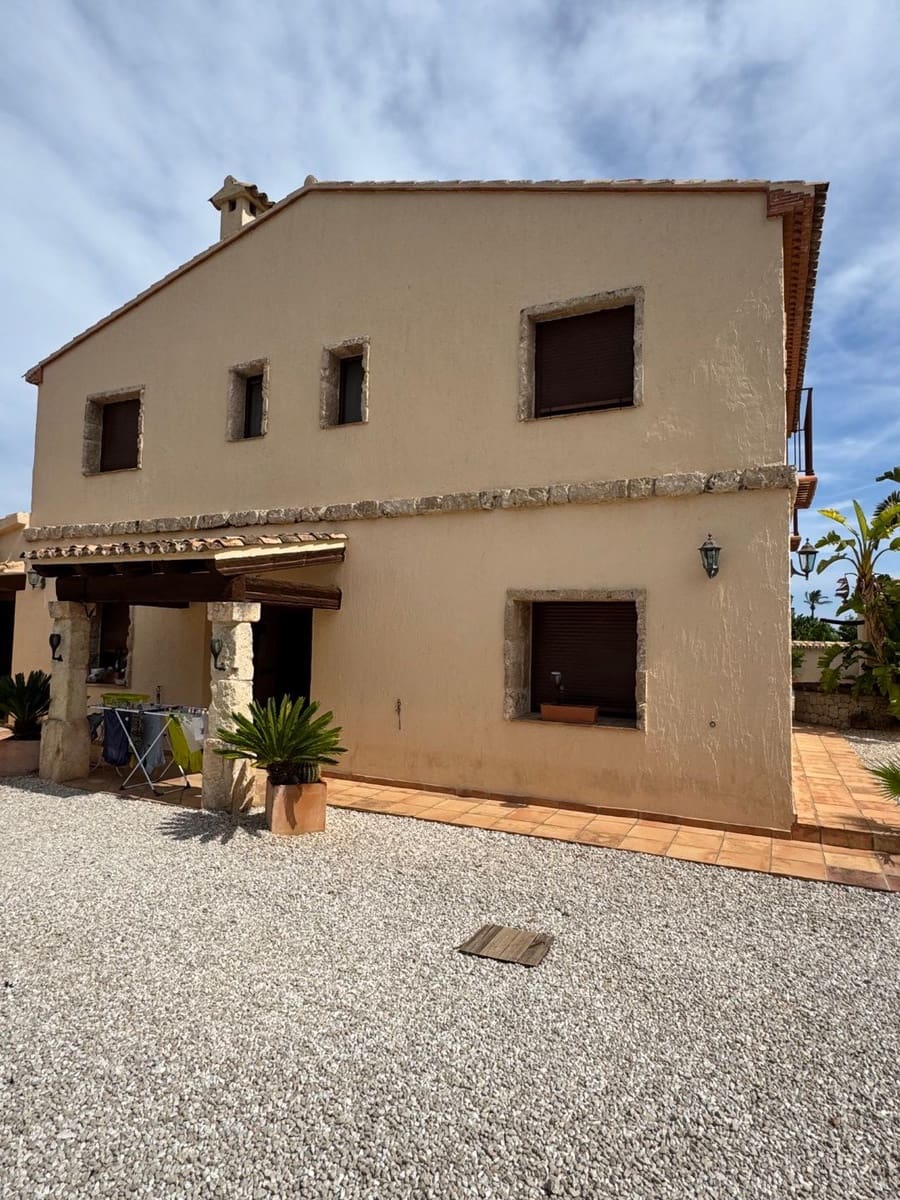 4 sypialnia Willa na sprzedaż w Pedreguer z basenem - 975 000 € (Ref: 9624188)