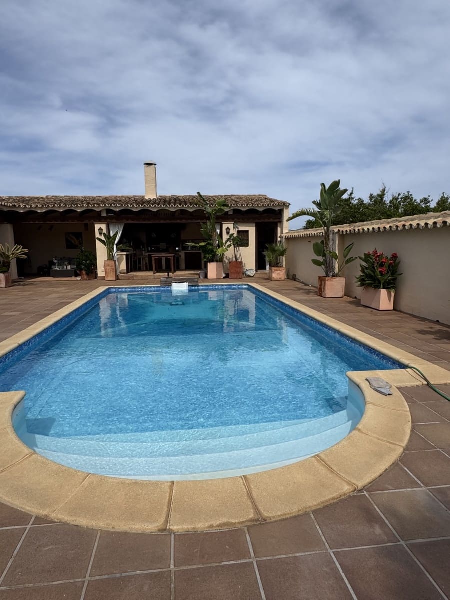 4 sypialnia Willa na sprzedaż w Pedreguer z basenem - 975 000 € (Ref: 9624188)