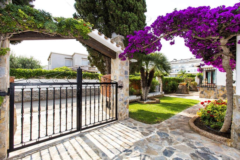 3 sypialnia Willa na sprzedaż w Denia z basenem - 580 000 € (Ref: 9679673)