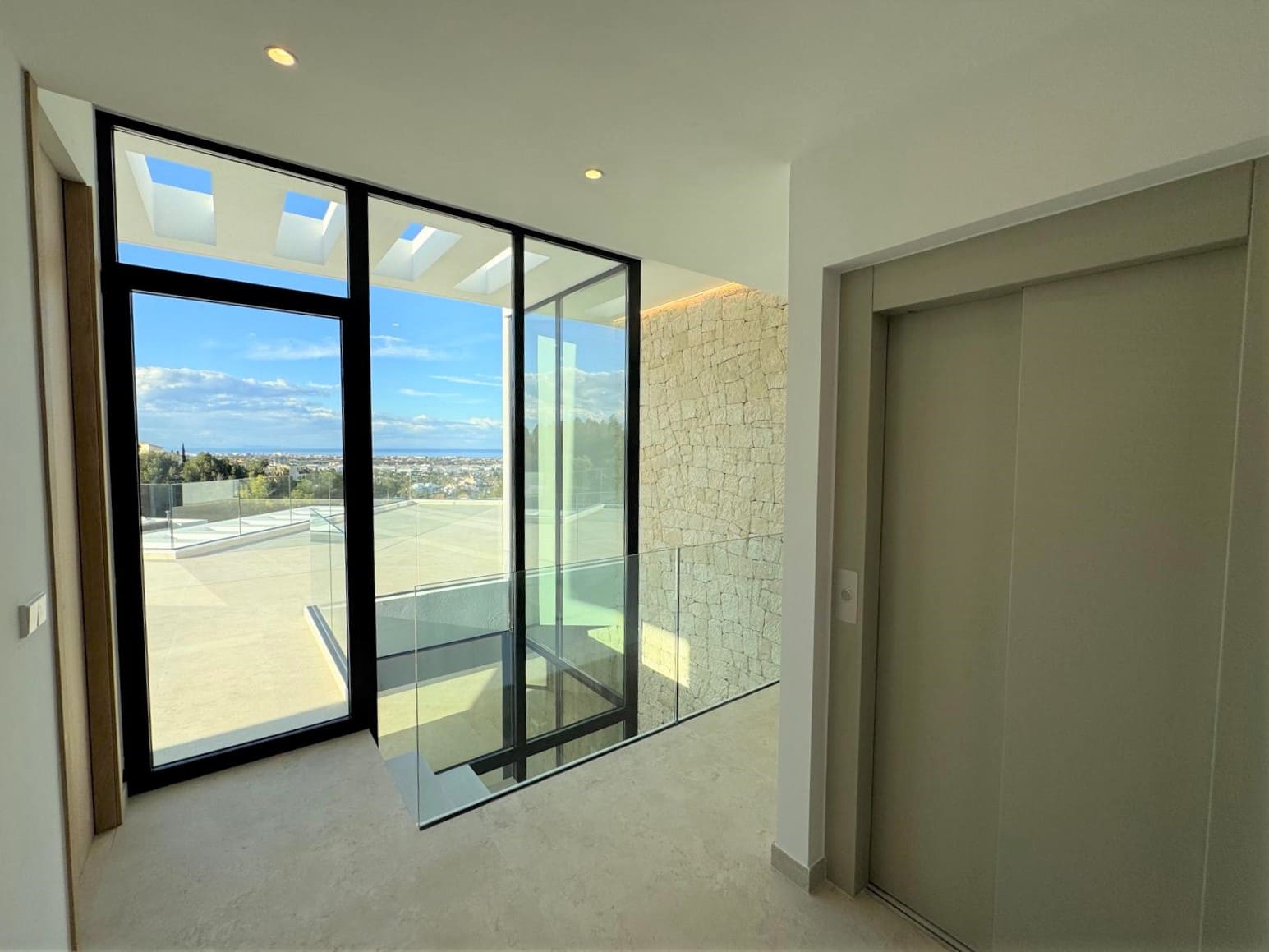 Chalet de 4 habitaciones en Dénia en venta con piscina - 1.550.000 € (Ref: 9679674)