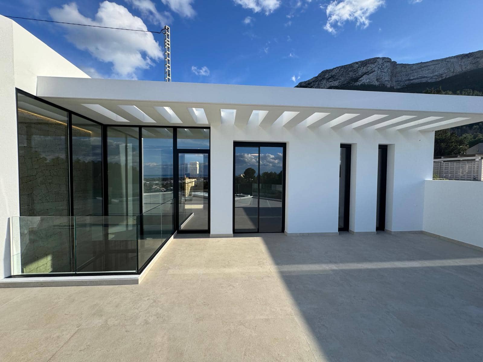 Chalet de 4 habitaciones en Dénia en venta con piscina - 1.550.000 € (Ref: 9679674)