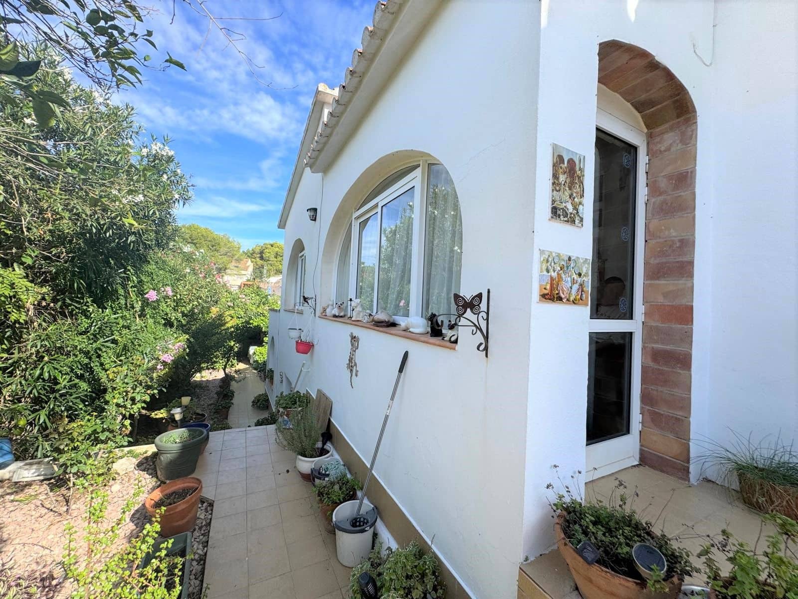 3 sypialnia Willa na sprzedaż w Denia z basenem - 395 000 € (Ref: 9679677)