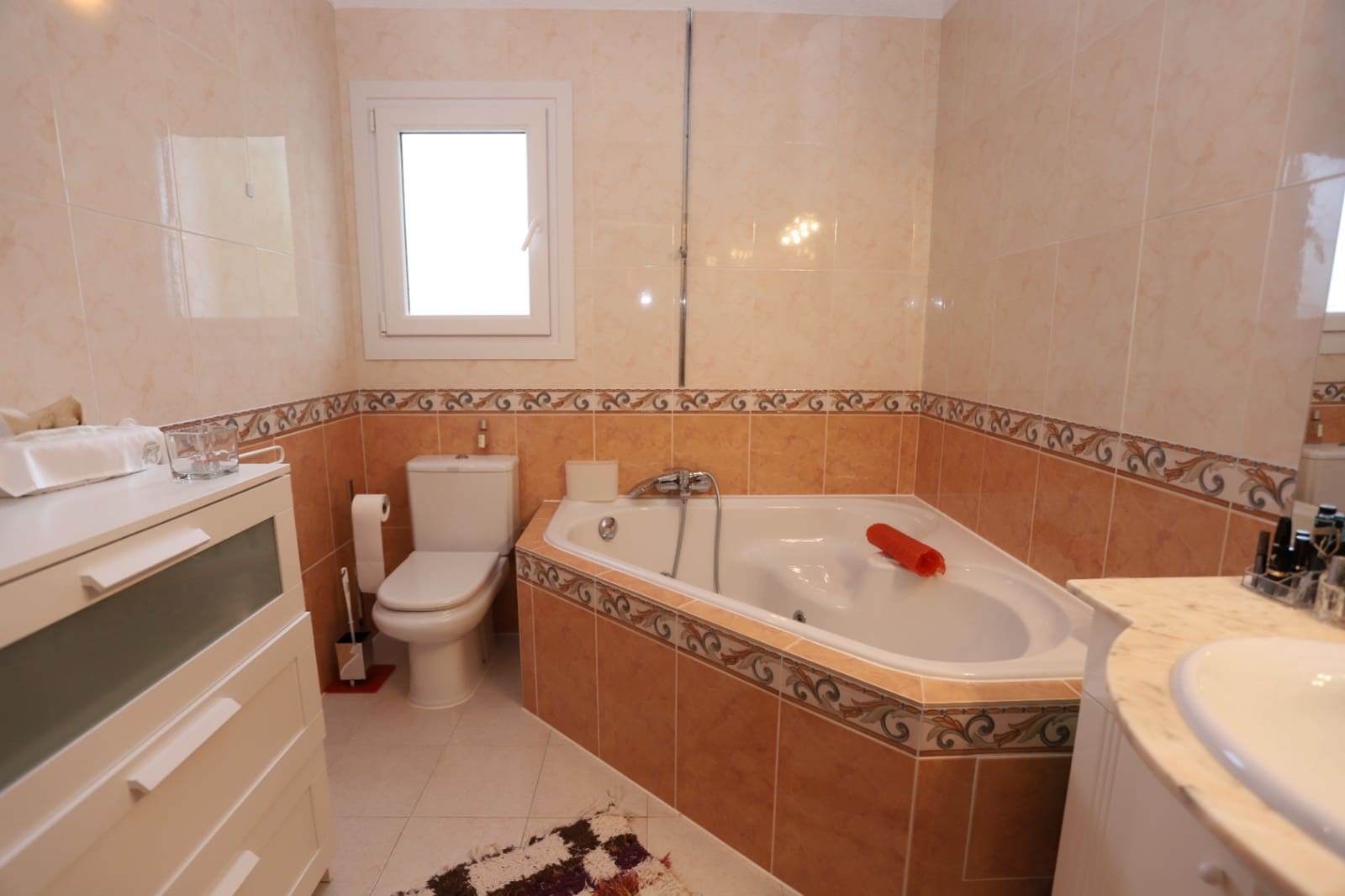 3 bedroom Villa for sale in Rafol de Almunia with pool - € 495,000 (Ref: 9679679)