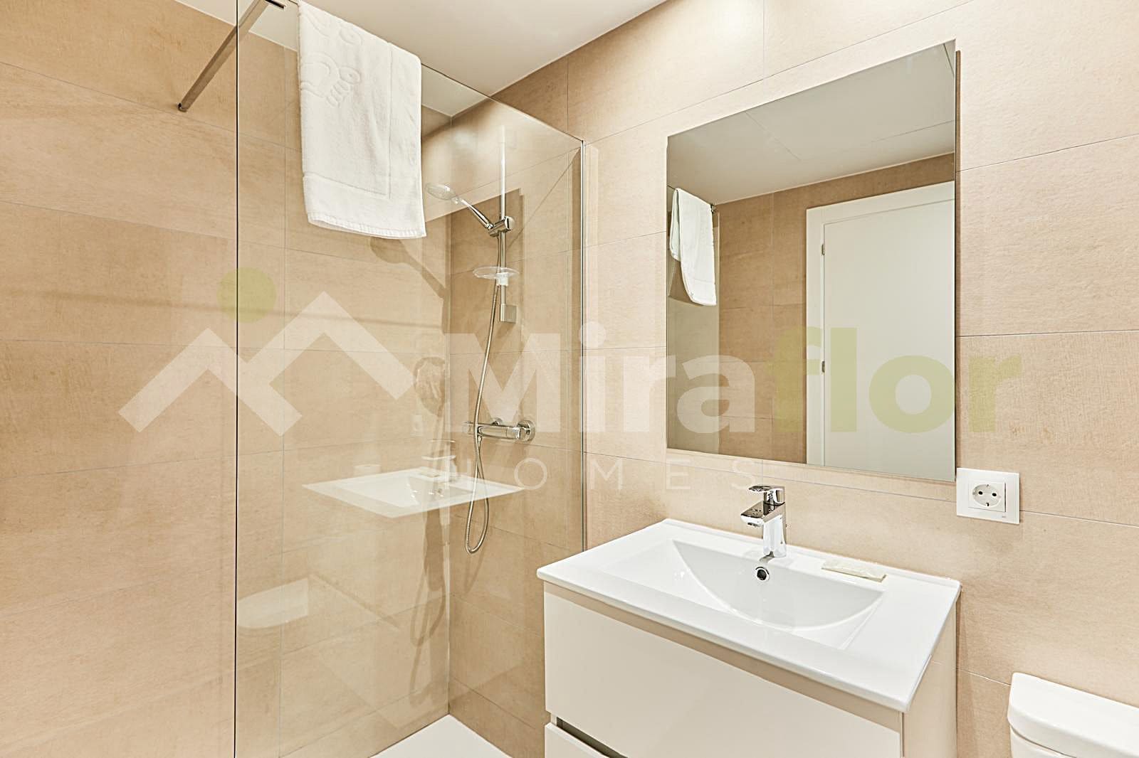 1 soveværelse Lejlighed til salg i Denia med swimmingpool - € 308.000 (Ref: 9714060)