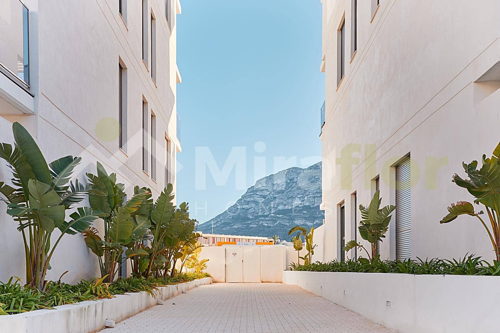 1 soveværelse Lejlighed til salg i Denia med swimmingpool - € 308.000 (Ref: 9714060)