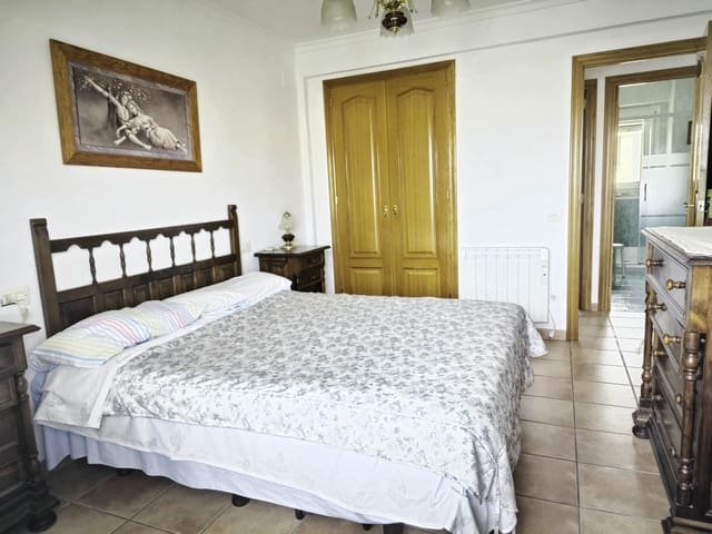 2 soveværelse Lejlighed til salg i Dénia med swimmingpool - € 179.500 (Ref: 9721423)