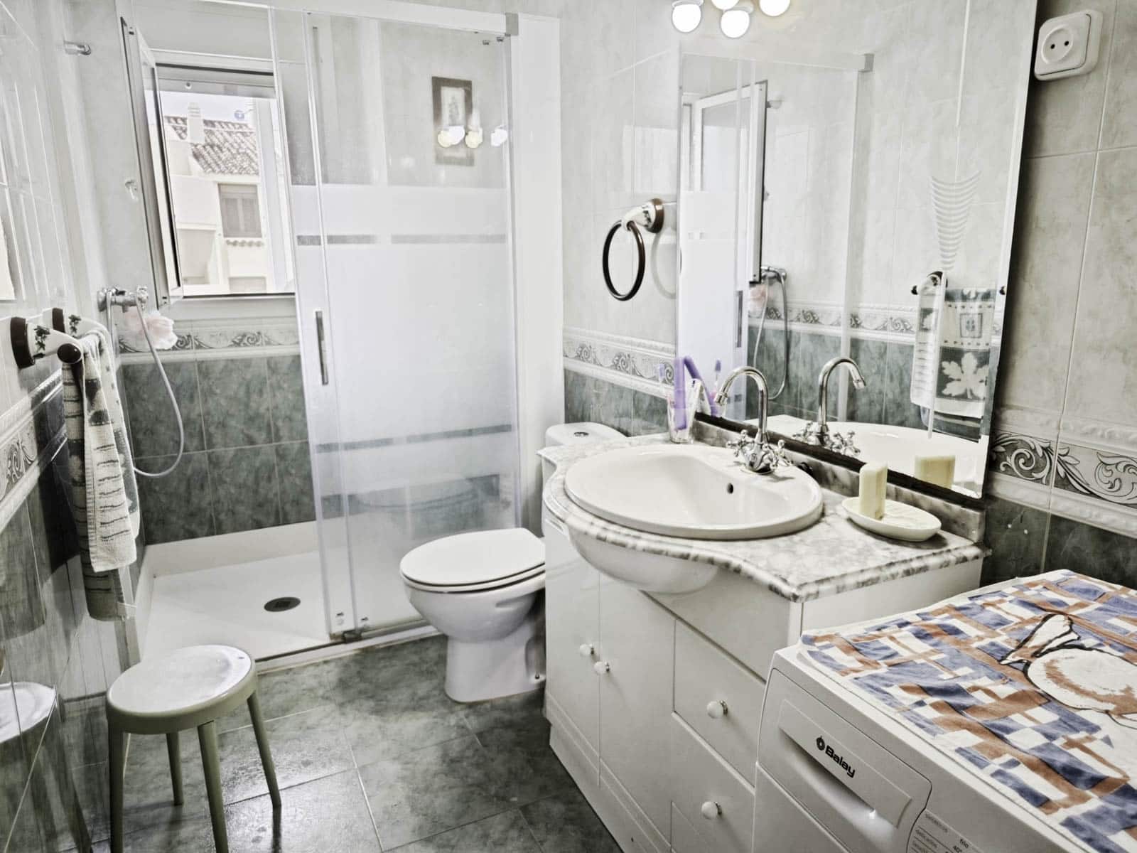 2 soveværelse Lejlighed til salg i Denia med swimmingpool - € 179.500 (Ref: 9721423)