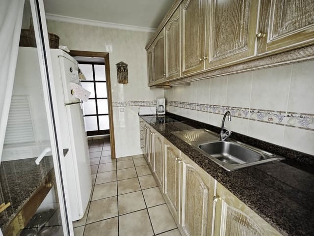 2 soveværelse Lejlighed til salg i Dénia med swimmingpool - € 179.500 (Ref: 9721423)