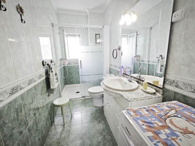 2 soveværelse Lejlighed til salg i Dénia med swimmingpool - € 179.500 (Ref: 9721423)