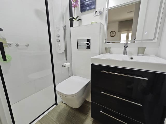 4 soveværelse Villa til salg i Dénia med swimmingpool - € 695.000 (Ref: 9721425)