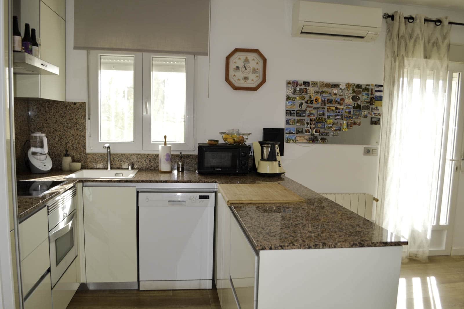 4 makuuhuone Huvila myytävänä paikassa Denia mukana uima-altaan - 695 000 € (Ref: 9721425)