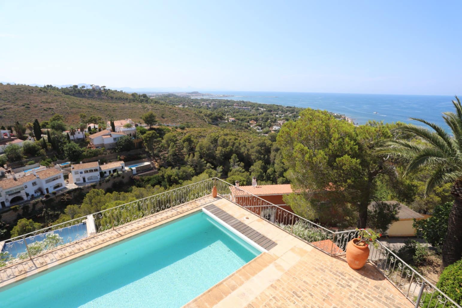 4 Zimmer Villa zu verkaufen in Denia mit Pool - 998.000 € (Ref: 9751834)