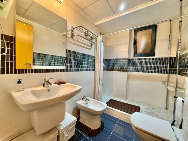 3 bedroom Apartment for sale in Dénia with pool - € 399,000 (Ref: 9755505)