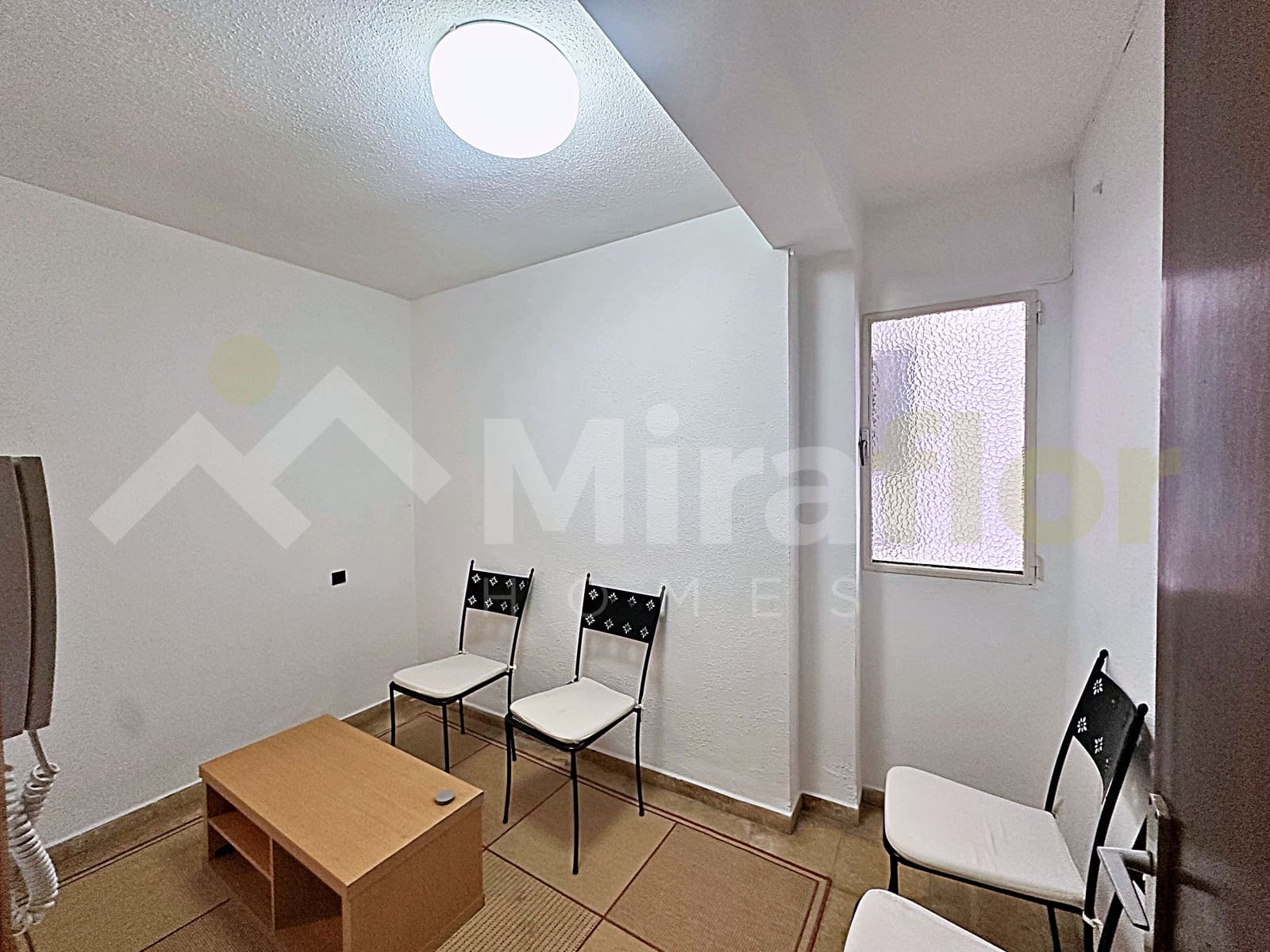 4 makuuhuone Huoneisto myytävänä paikassa Pego - 89 900 € (Ref: 9779007)