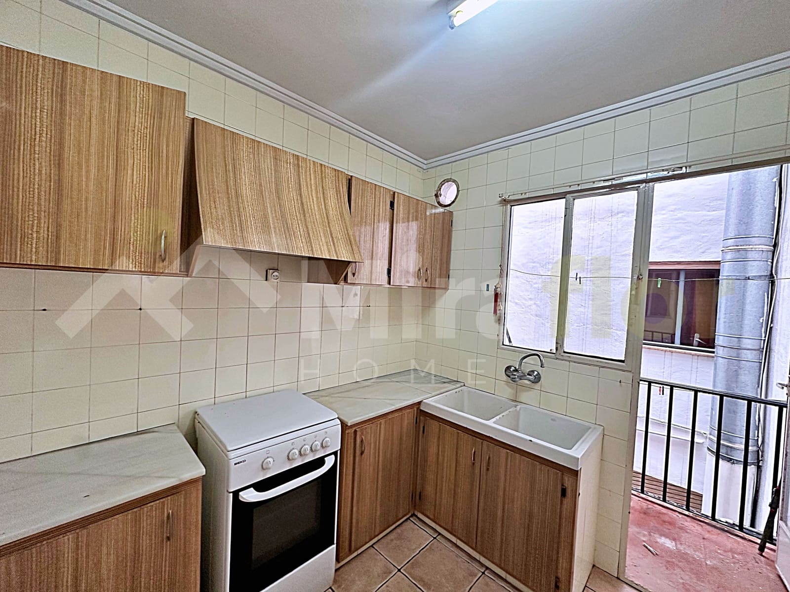 4 makuuhuone Huoneisto myytävänä paikassa Pego - 89 900 € (Ref: 9779007)