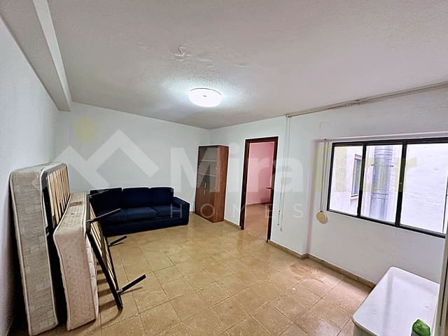 4 makuuhuone Huoneisto myytävänä paikassa Pego - 89 900 € (Ref: 9779007)