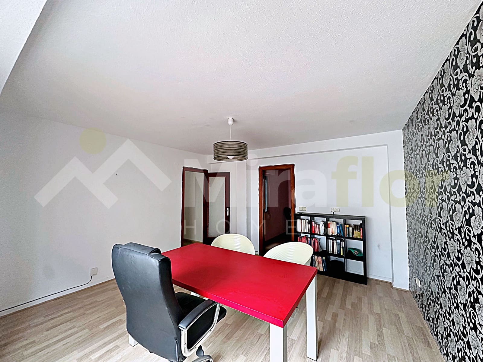 4 makuuhuone Huoneisto myytävänä paikassa Pego - 89 900 € (Ref: 9779007)