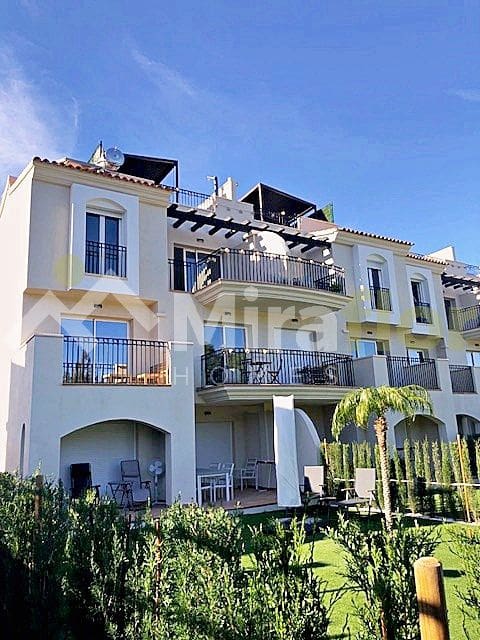 2 bedroom Apartment for sale in Denia with pool - € 339,000 (Ref: 9779008)