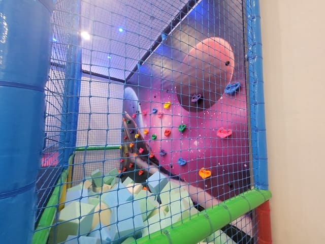 Kommersiell til salgs i Dénia - € 188 000 (Ref: 9794381)