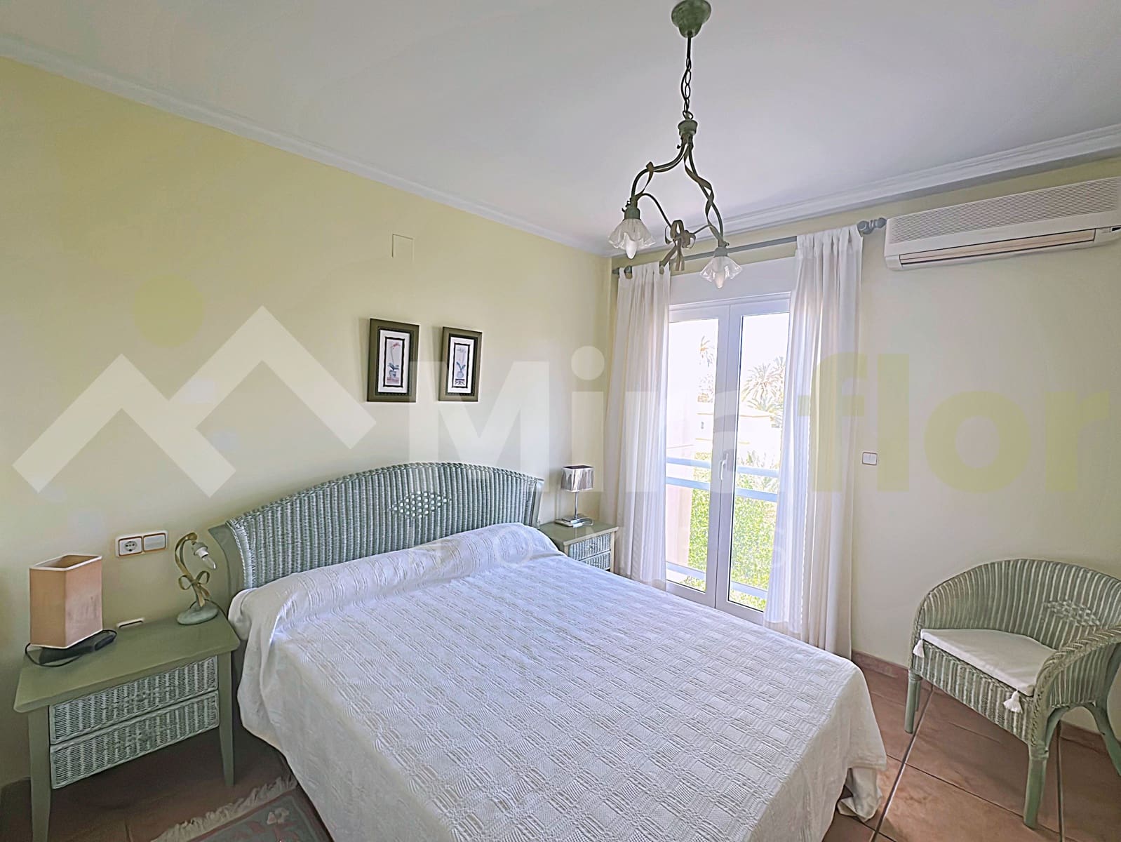 3 sypialnia Apartament na sprzedaż w Denia z basenem - 360 000 € (Ref: 9819307)