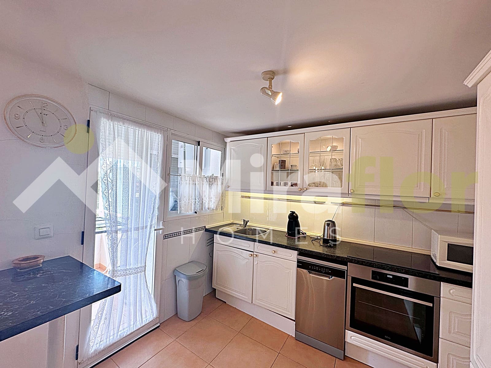 2 quarto Apartamento para venda em Denia com piscina - 310 000 € (Ref: 9819558)
