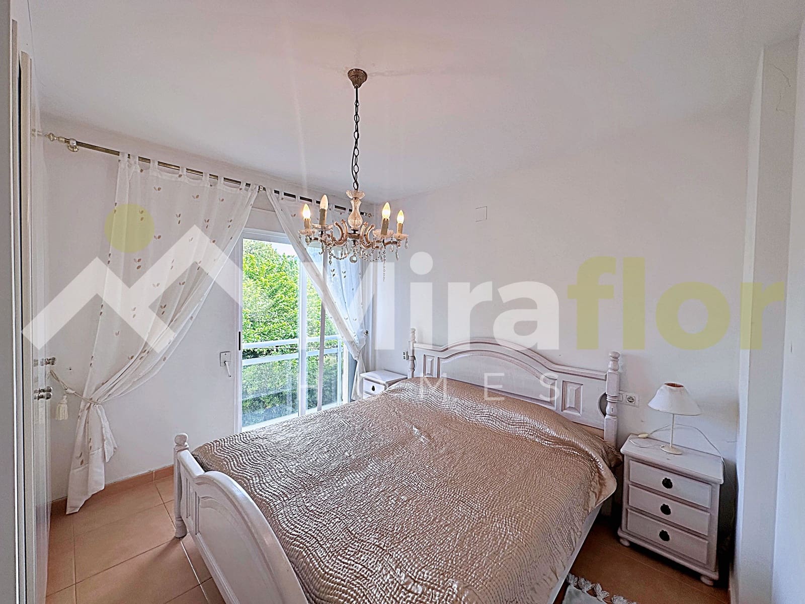 2 quarto Apartamento para venda em Denia com piscina - 310 000 € (Ref: 9819558)