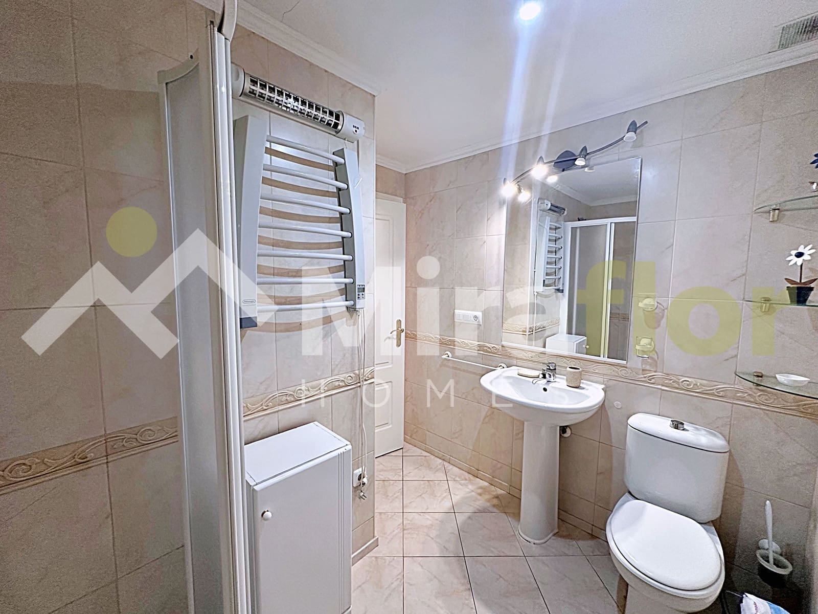 2 quarto Apartamento para venda em Denia com piscina - 310 000 € (Ref: 9819558)