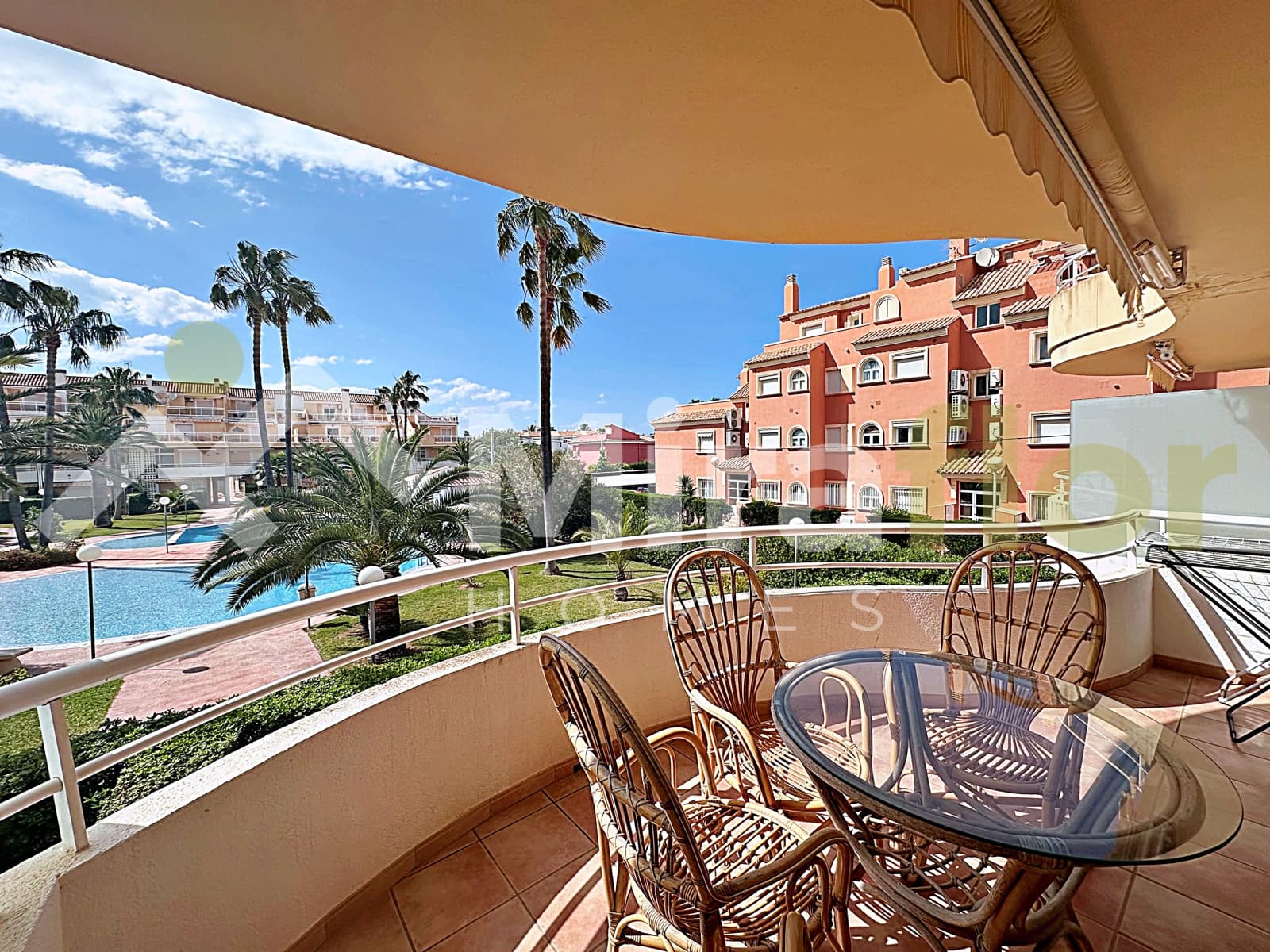 2 quarto Apartamento para venda em Denia com piscina - 310 000 € (Ref: 9819558)