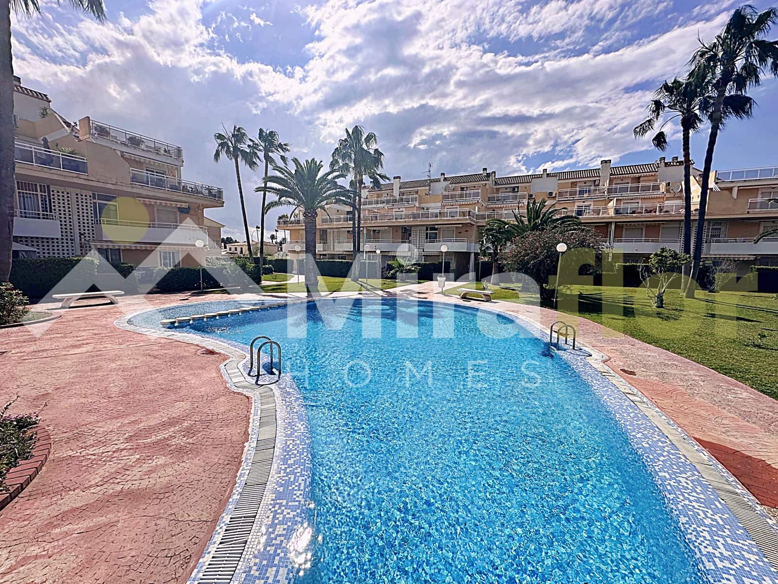2 quarto Apartamento para venda em Denia com piscina - 310 000 € (Ref: 9819558)
