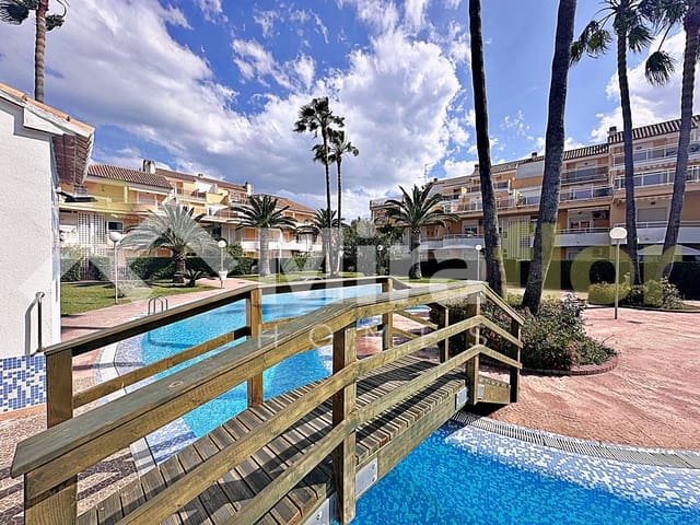 2 quarto Apartamento para venda em Dénia com piscina - 310 000 € (Ref: 9819558)
