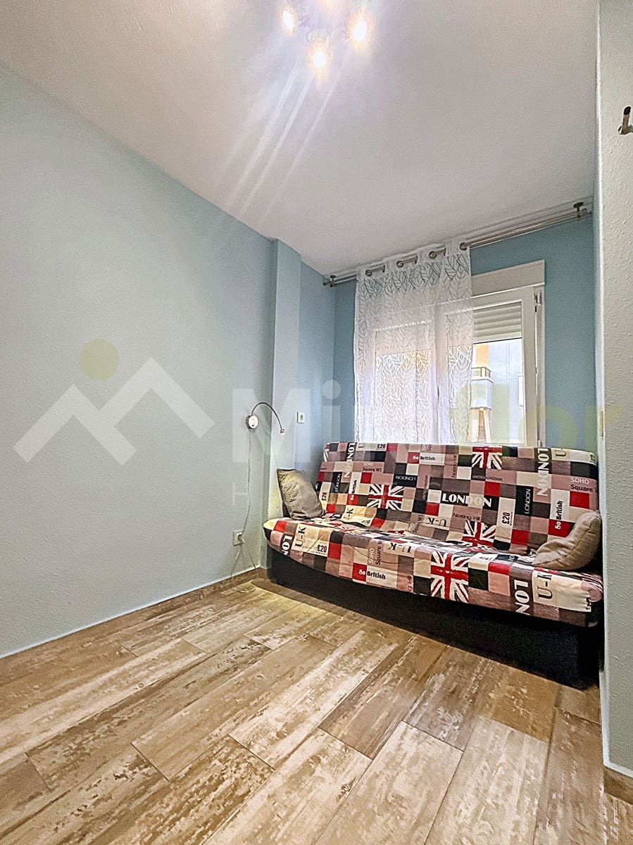 3 sovrum Lägenhet till salu i Denia - 279 000 € (Ref: 9830003)