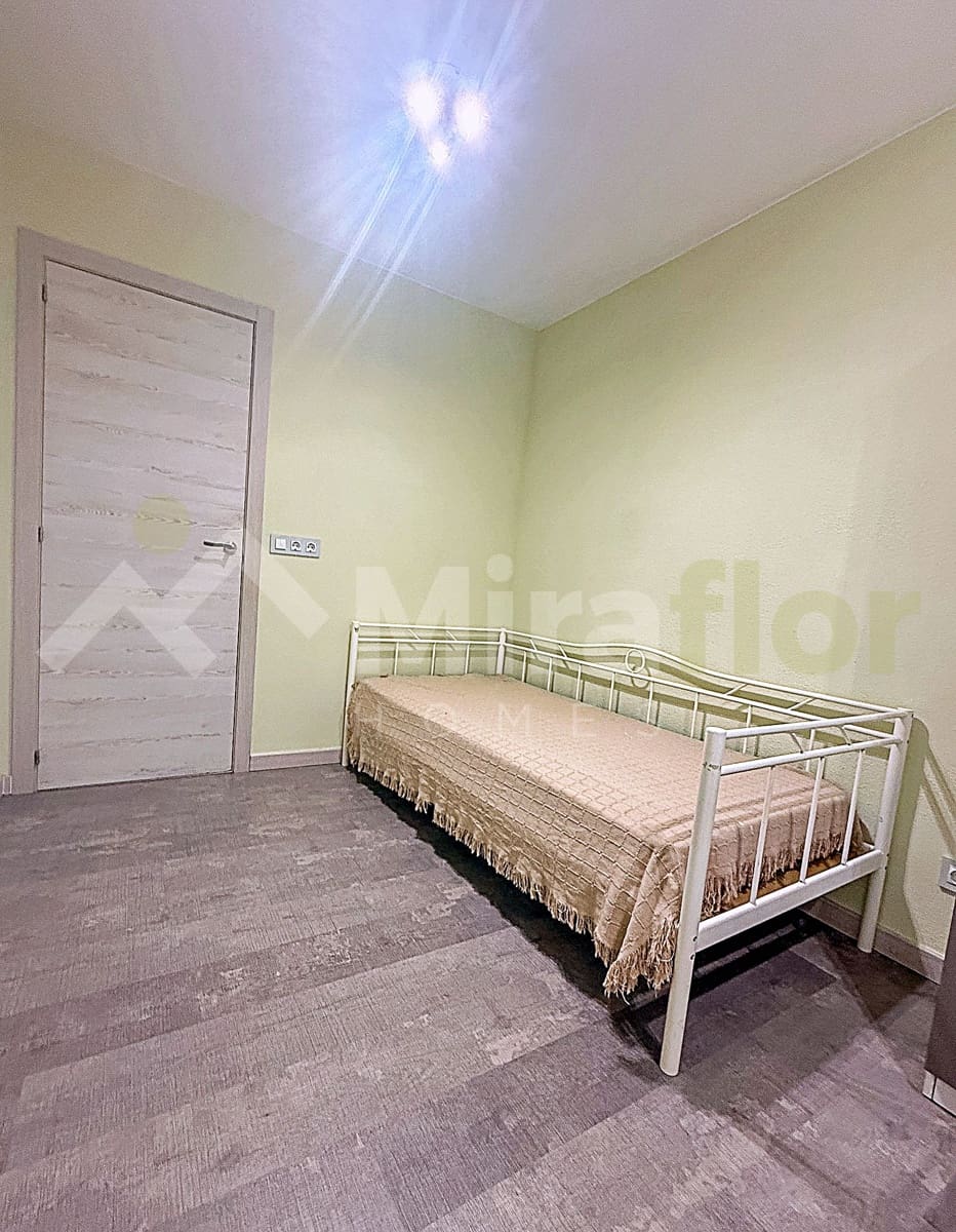 3 sovrum Lägenhet till salu i Denia - 279 000 € (Ref: 9830003)