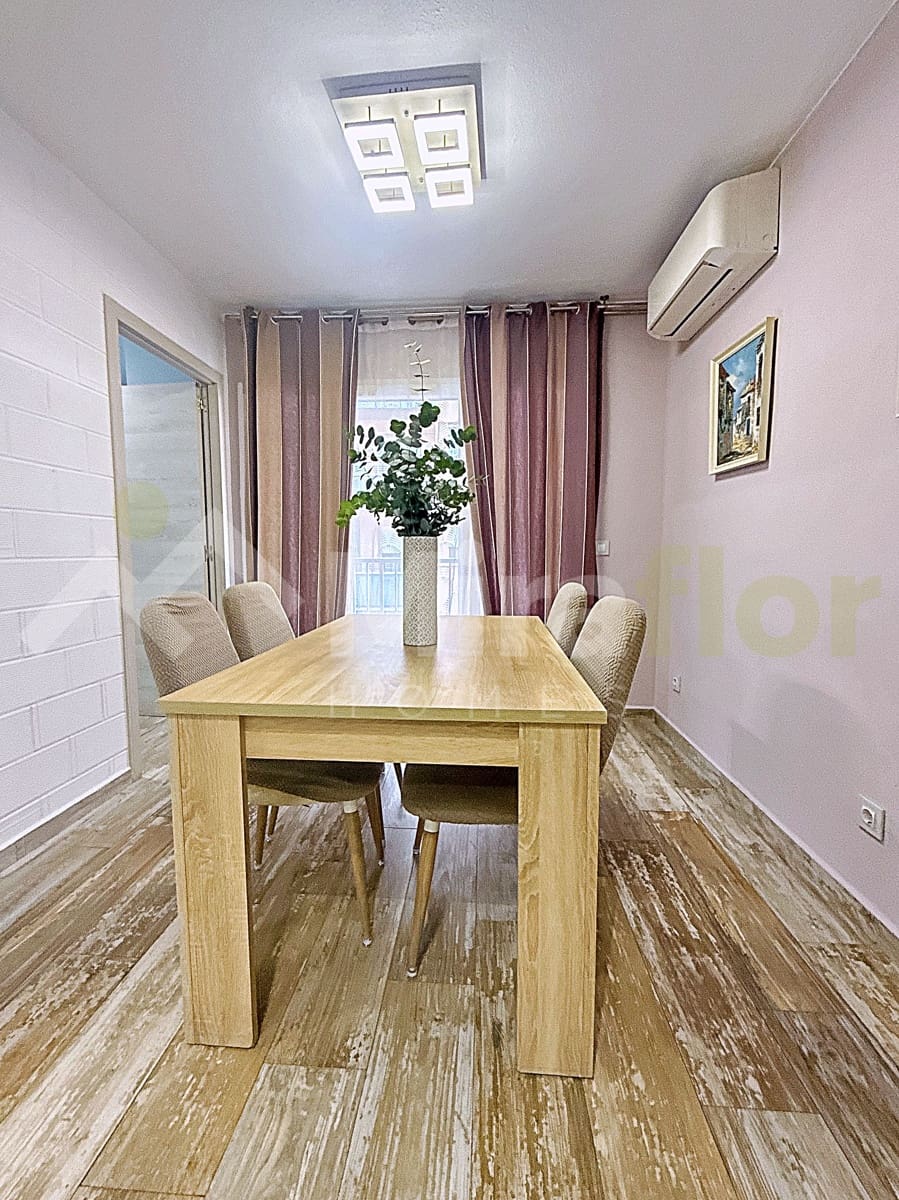 3 sovrum Lägenhet till salu i Denia - 279 000 € (Ref: 9830003)