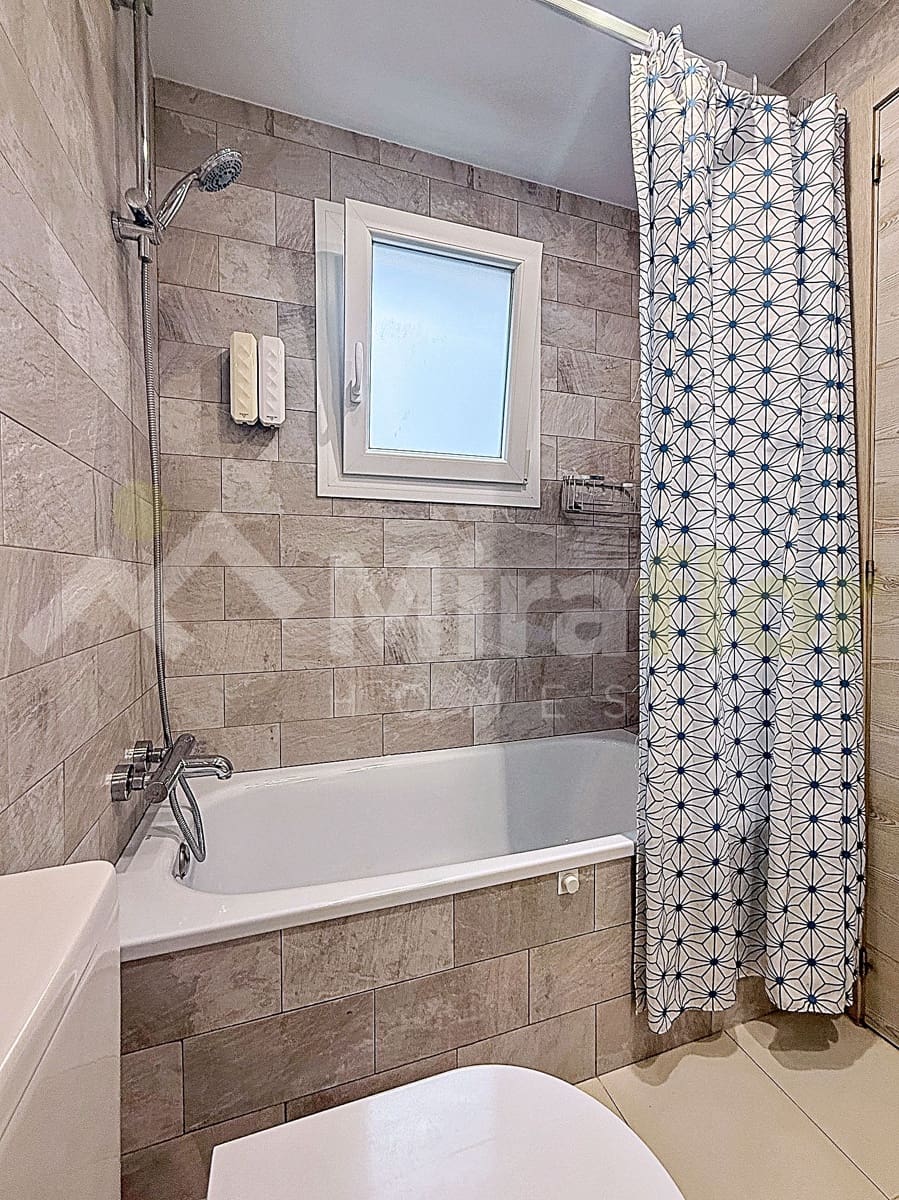 3 sovrum Lägenhet till salu i Denia - 279 000 € (Ref: 9830003)