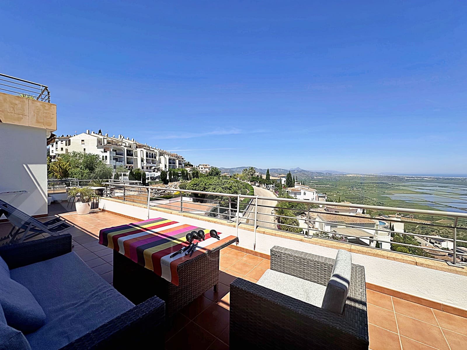3 bedroom Apartment for sale in Monte Pego with pool - € 350,000 (Ref: 9866142)