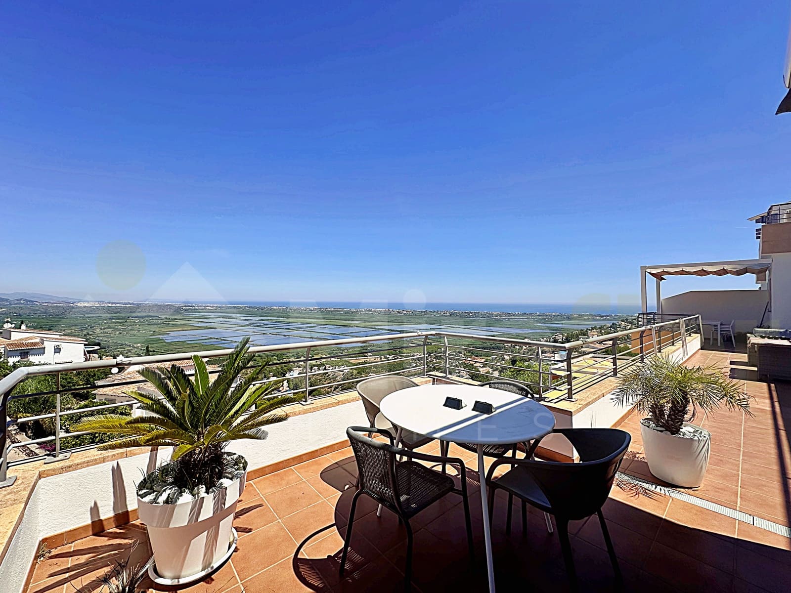 3 bedroom Apartment for sale in Monte Pego with pool - € 350,000 (Ref: 9866142)