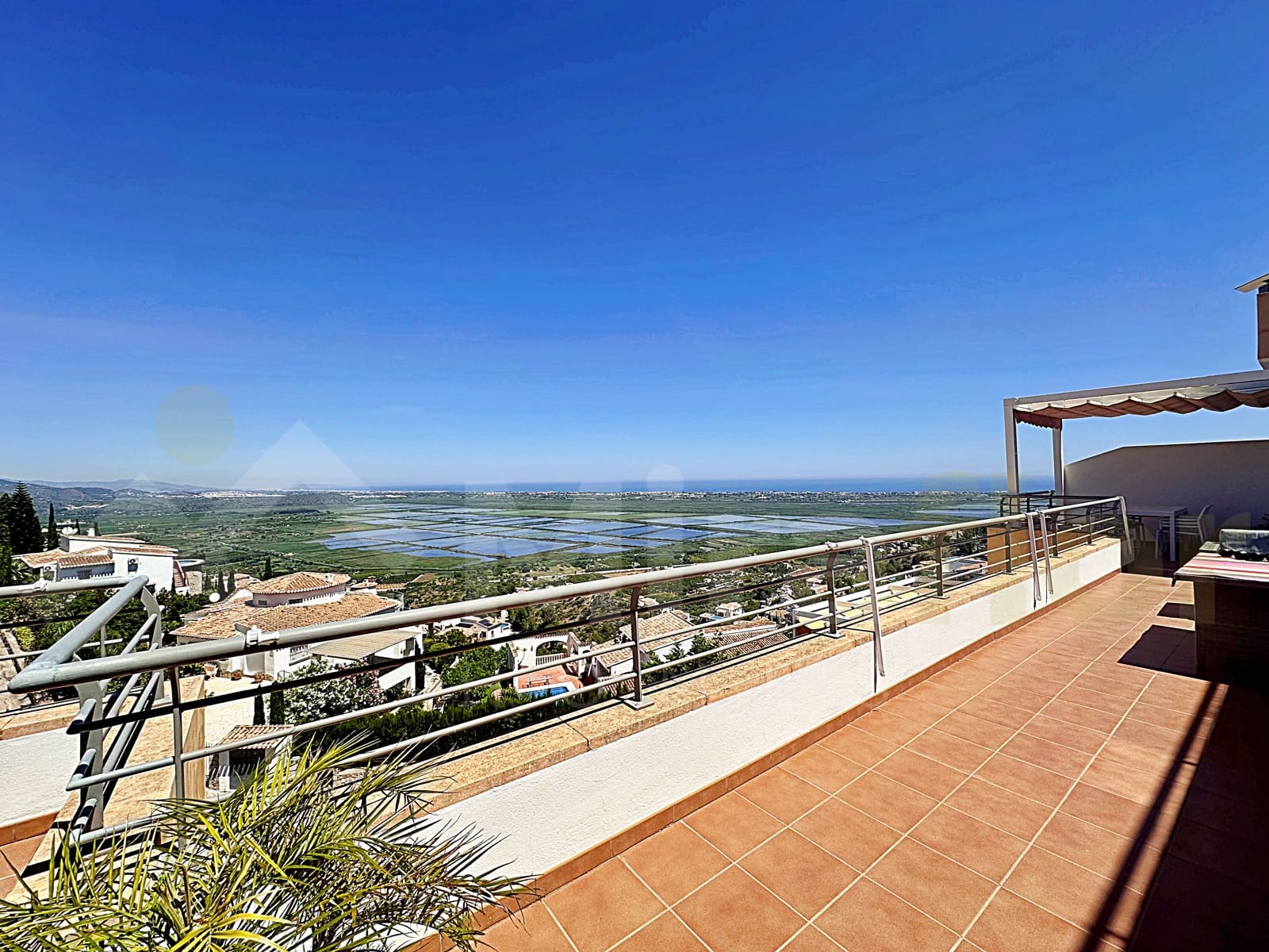 3 bedroom Apartment for sale in Monte Pego with pool - € 350,000 (Ref: 9866142)